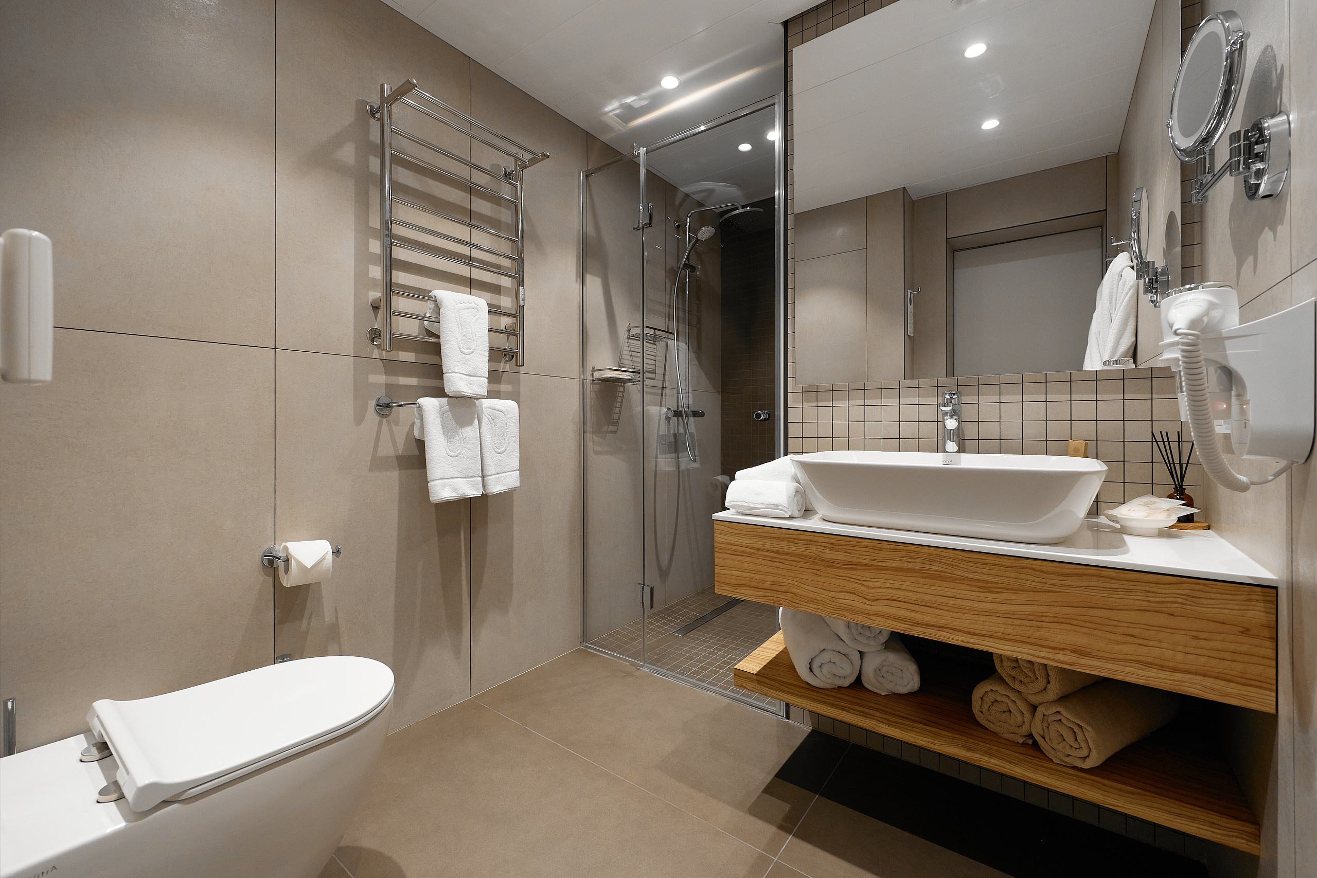 Джуниор, корпус Приморский