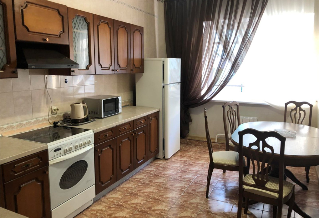 2-мест.(разм. в 3-мест.) 3-комн. коттедж
