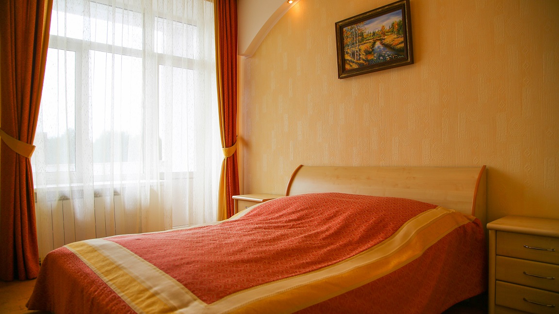 Посмотреть в галерее Апартаменты 2-местные №300 категория 2