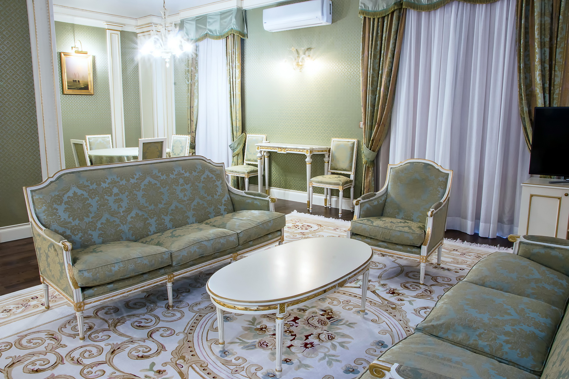 Посмотреть в галерее Апартаменты 2-местные 3-комнатные, корпус 2