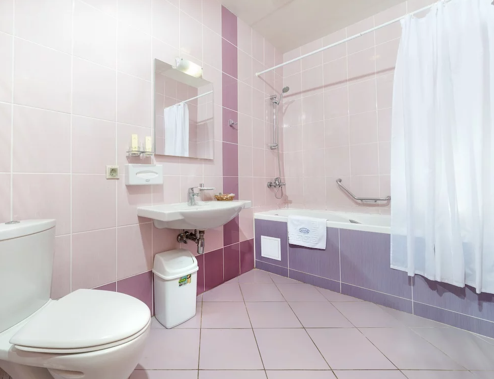 Джуниор сюит 2-местный 1-комнатный с баклконом 4-этаж корпус 1