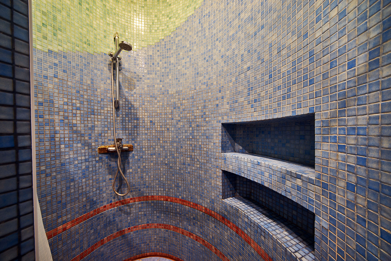 Посмотреть в галерее VIP Посейдон 2-местный 3-комнатный