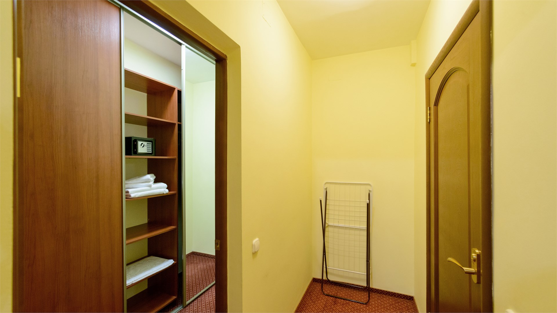 Улучшенный 2 местный 2 комнатный (Дача 4)