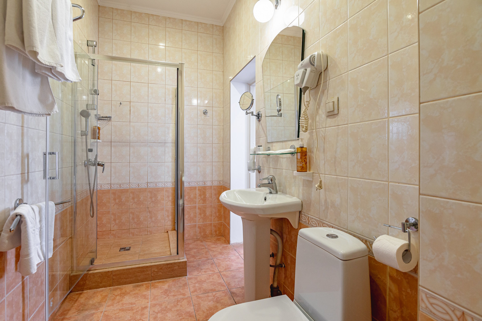 Посмотреть в галерее Suite Family 2-местный