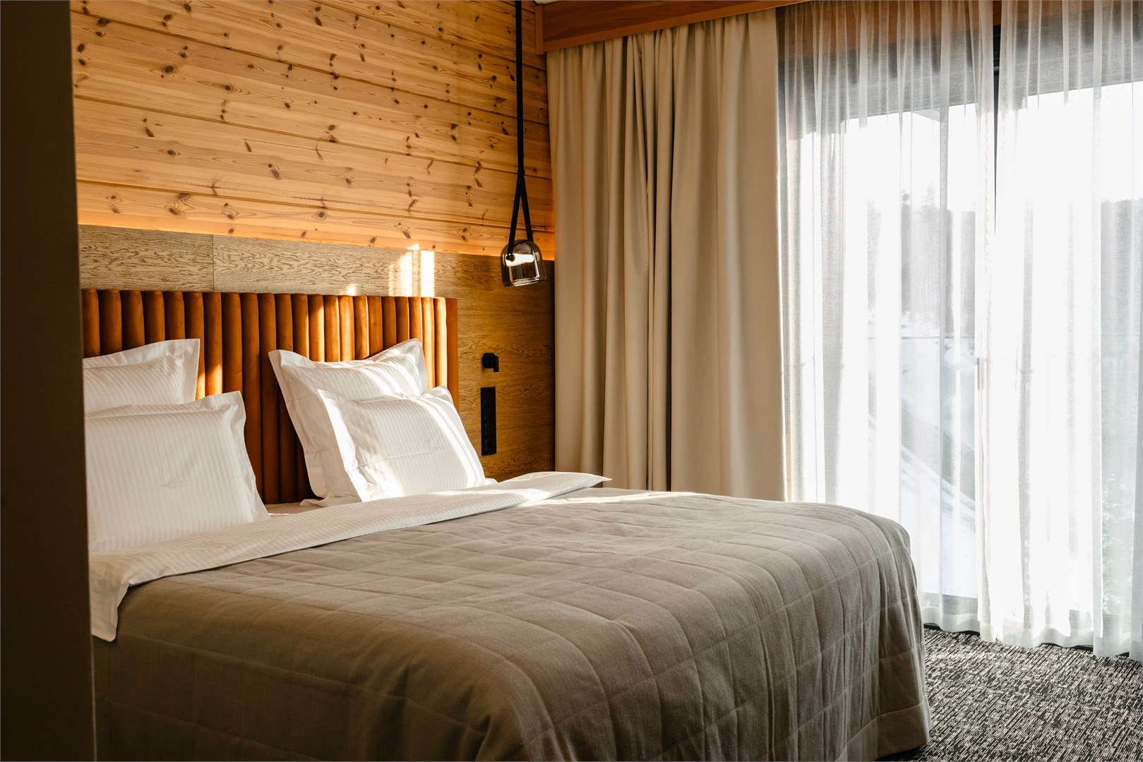 Полулюкс 3-местный