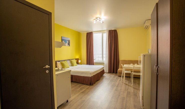 Апартаменты Апартаменты 4-х местные, вид на бассейн/горы (206,306,406,506)