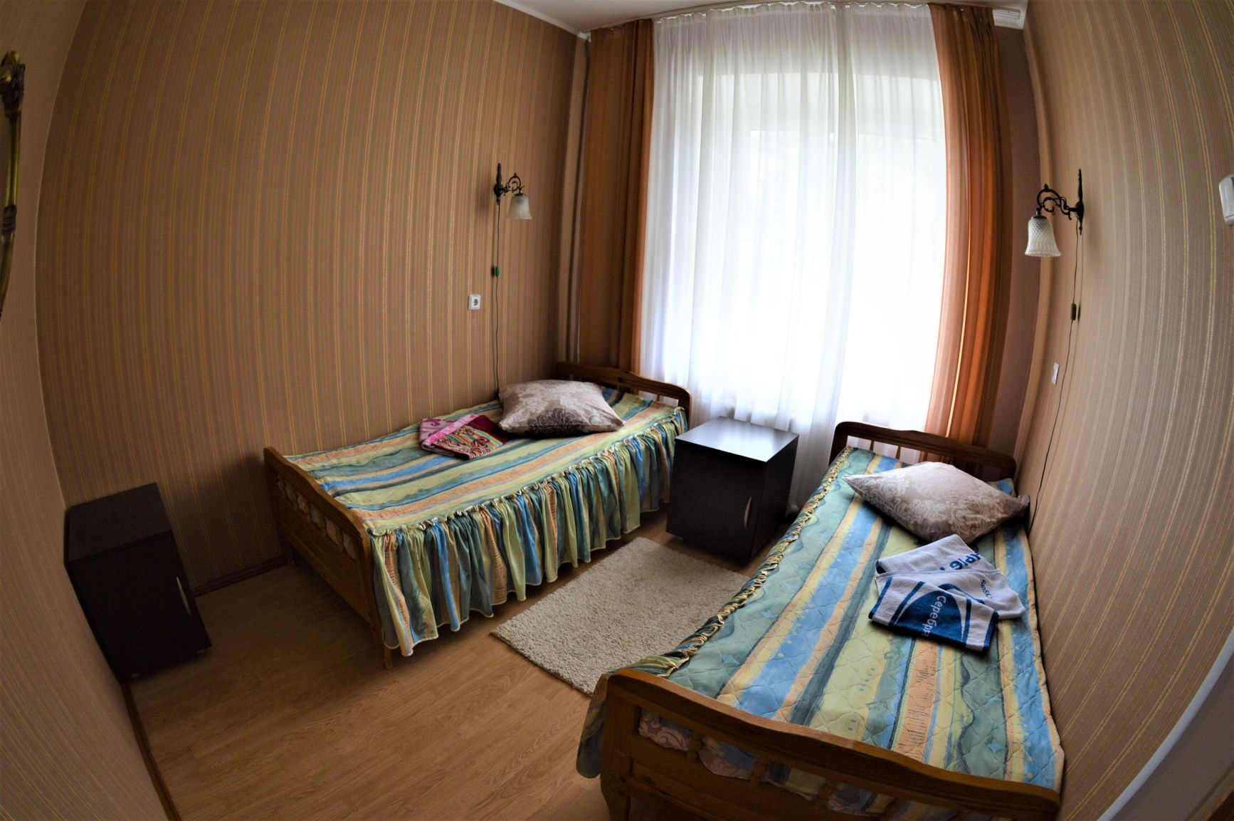 Стандартный 4-местный 3-комнатный Family 