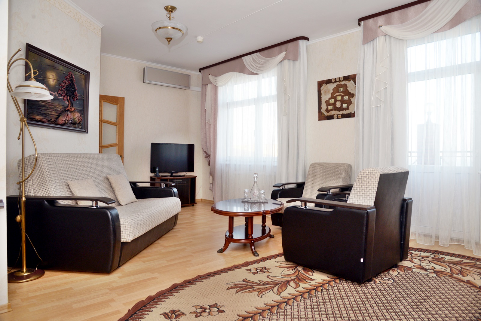 Люкс 2-местный 2-комнатный корпус В вид на море