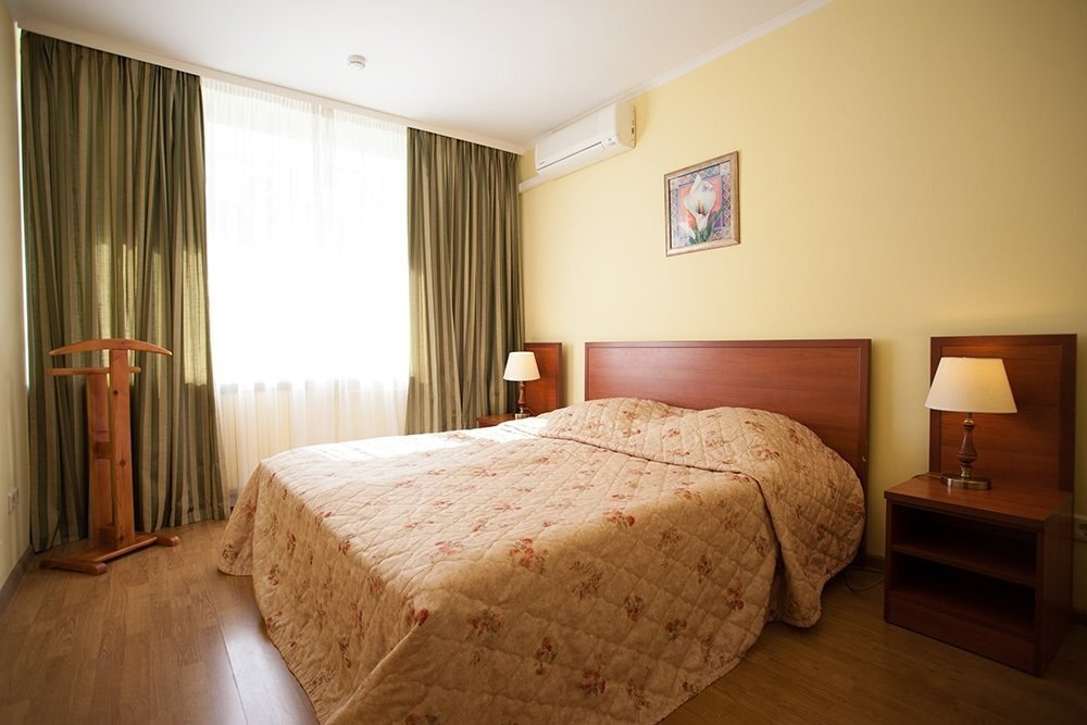 Апартамент 3-комнатный с кухней