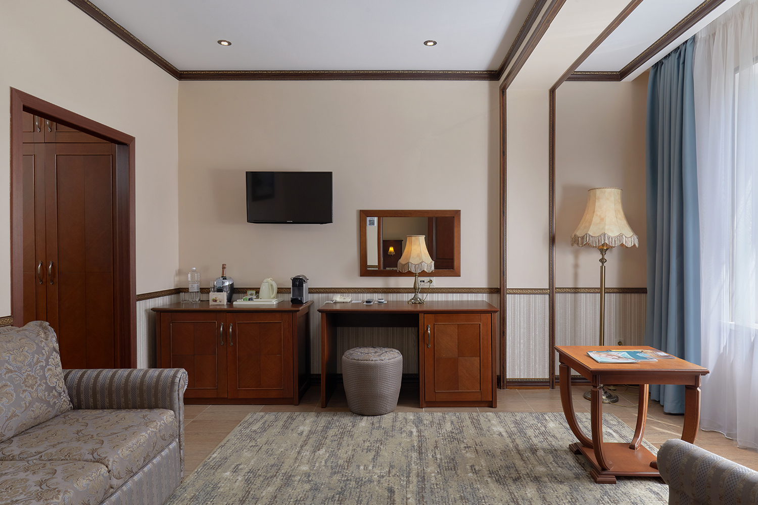 Посмотреть в галерее Suite 2-местный 2-комнатный SutSu