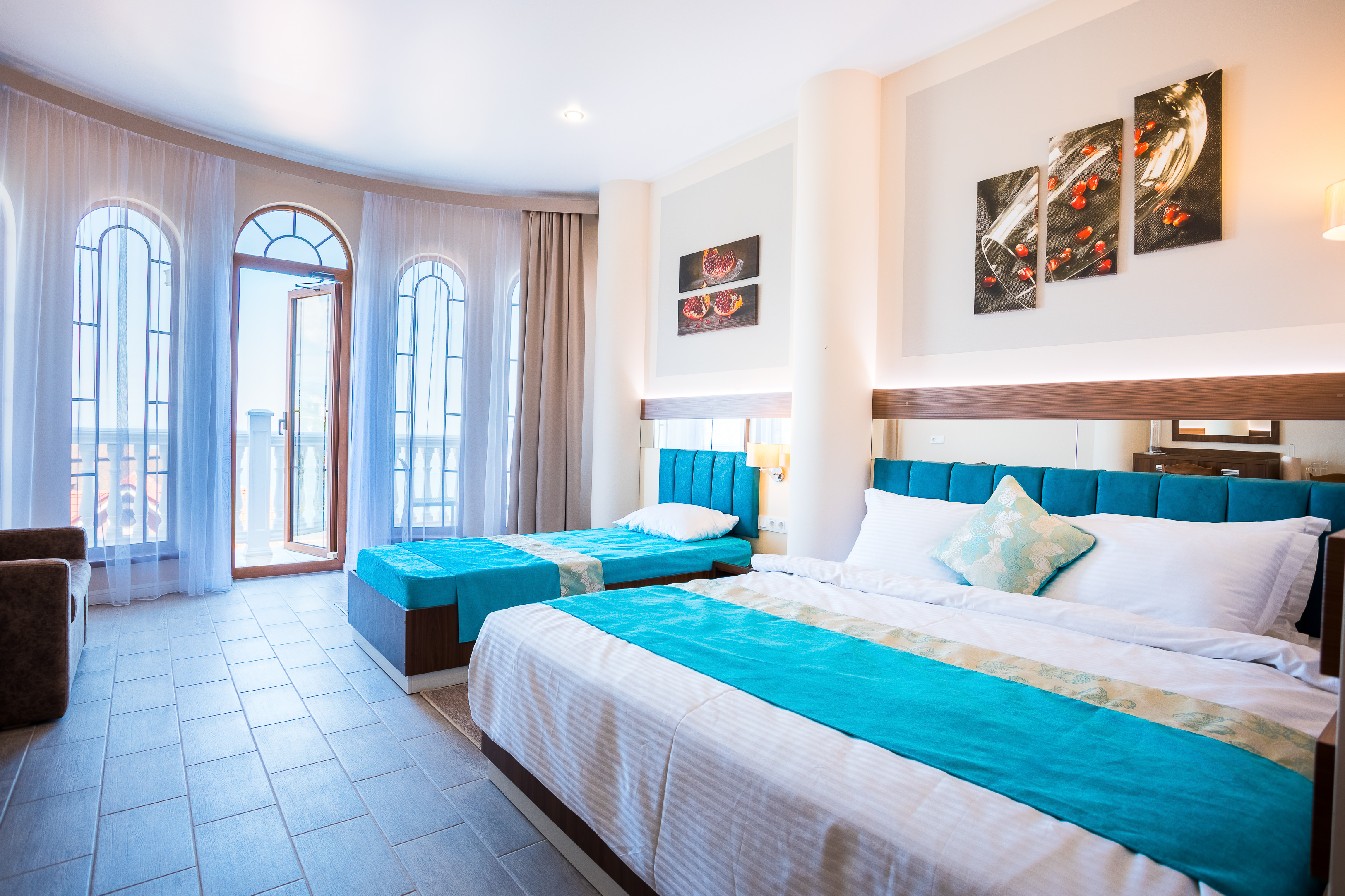 Полулюкс 2-местный с видом на море корпус А