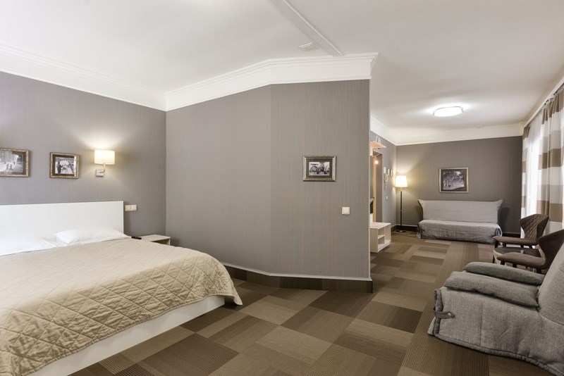 Джуниор сюит 2-местный 1-комнатный №208,304