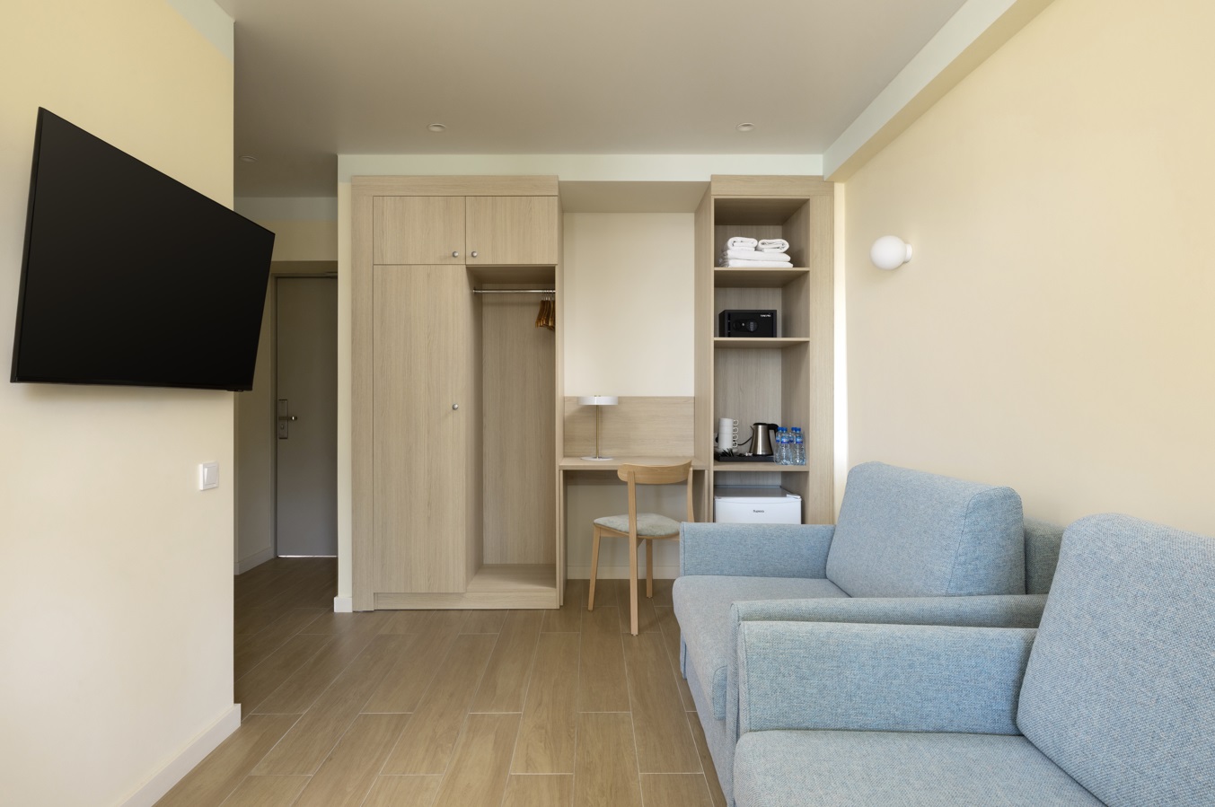 Джуниор сюит 2-местный 1-комнатный с балконом