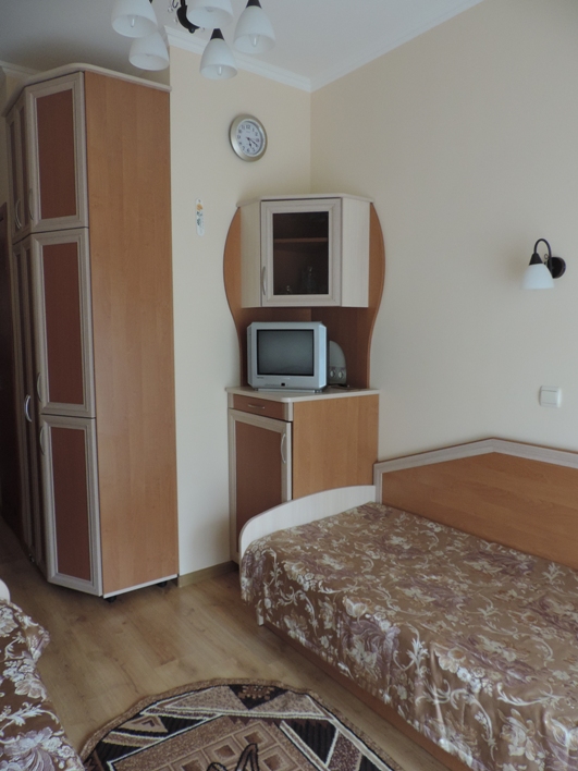 Посмотреть в галерее 1 категория 2-местный 1-комнатный с КД корп.3,4,5,6