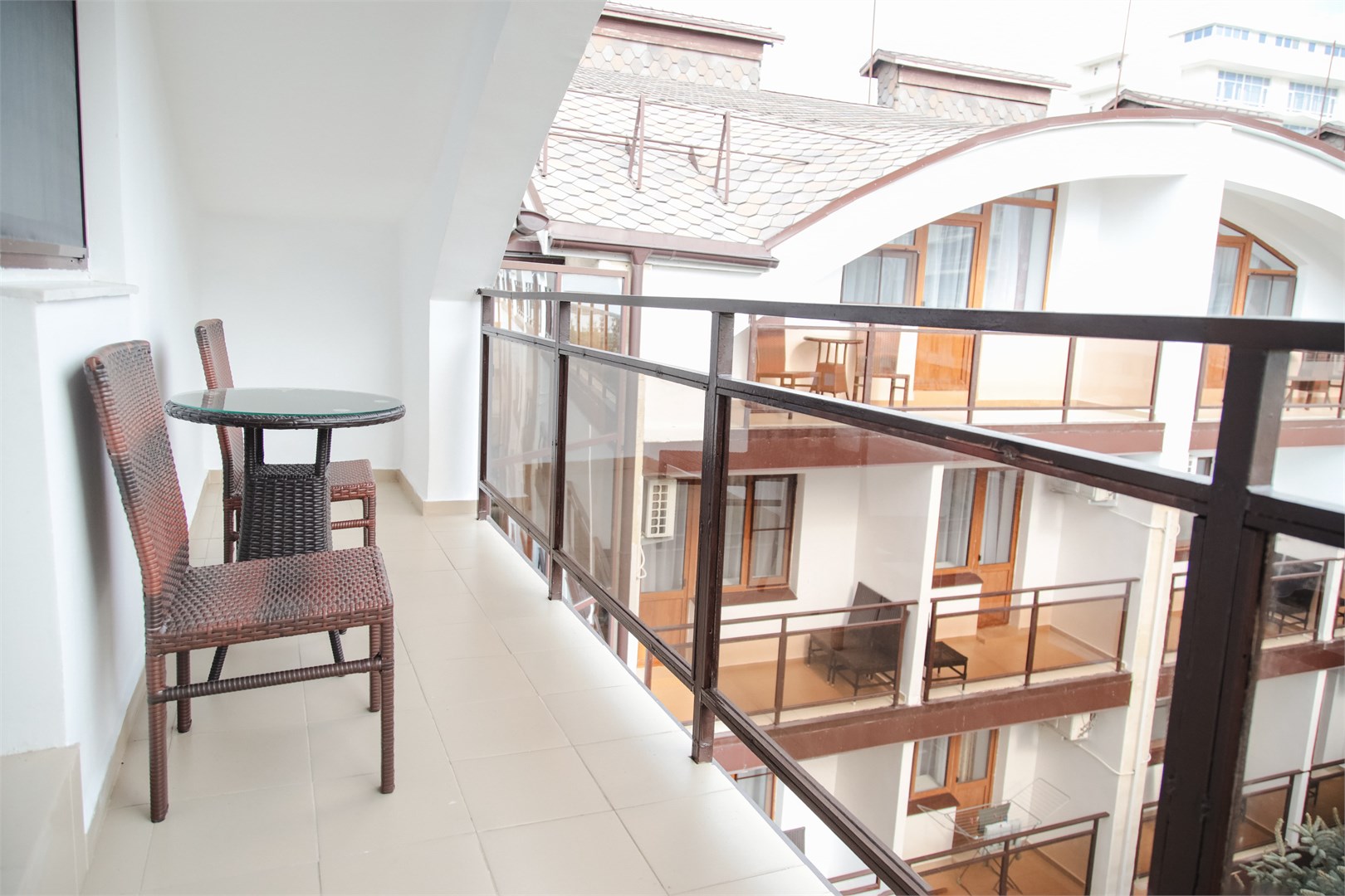 Джуниор сюит 2-местный 1-комнатный с баклконом 4-этаж корпус 2