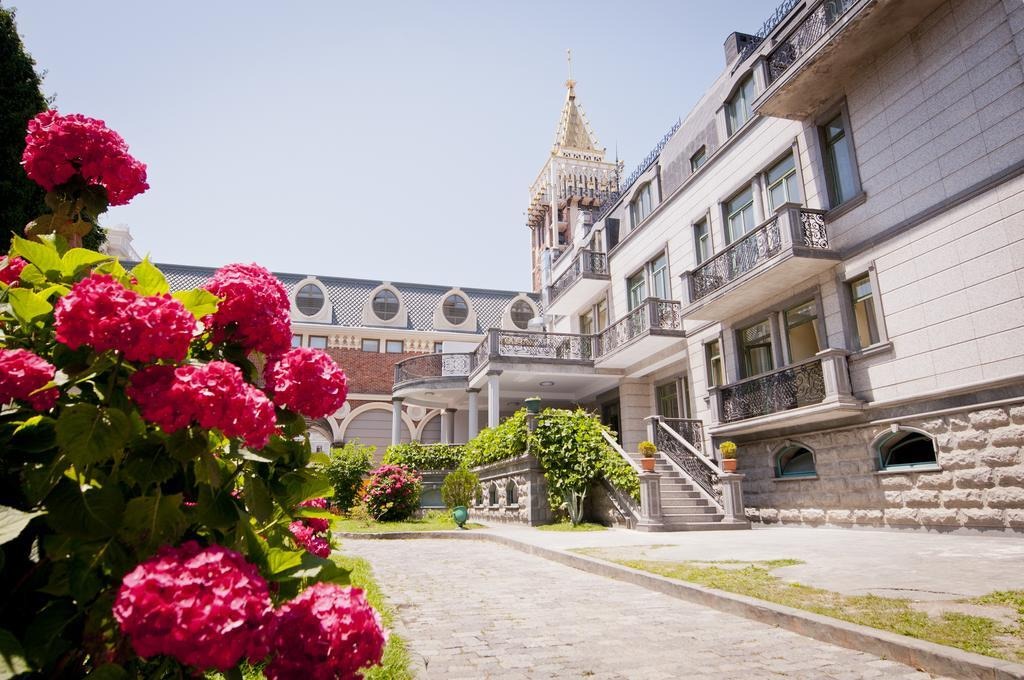 Отель «O. Galogre» Батуми, Грузия