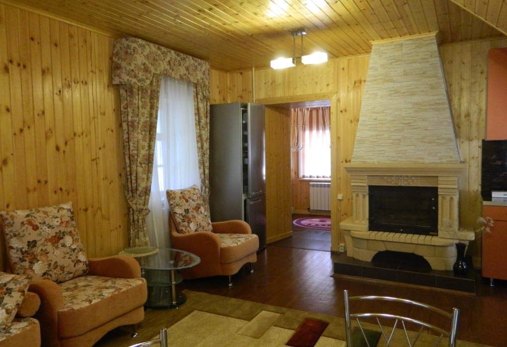 2-мест.(разм. в 4-мест.) коттедж №9