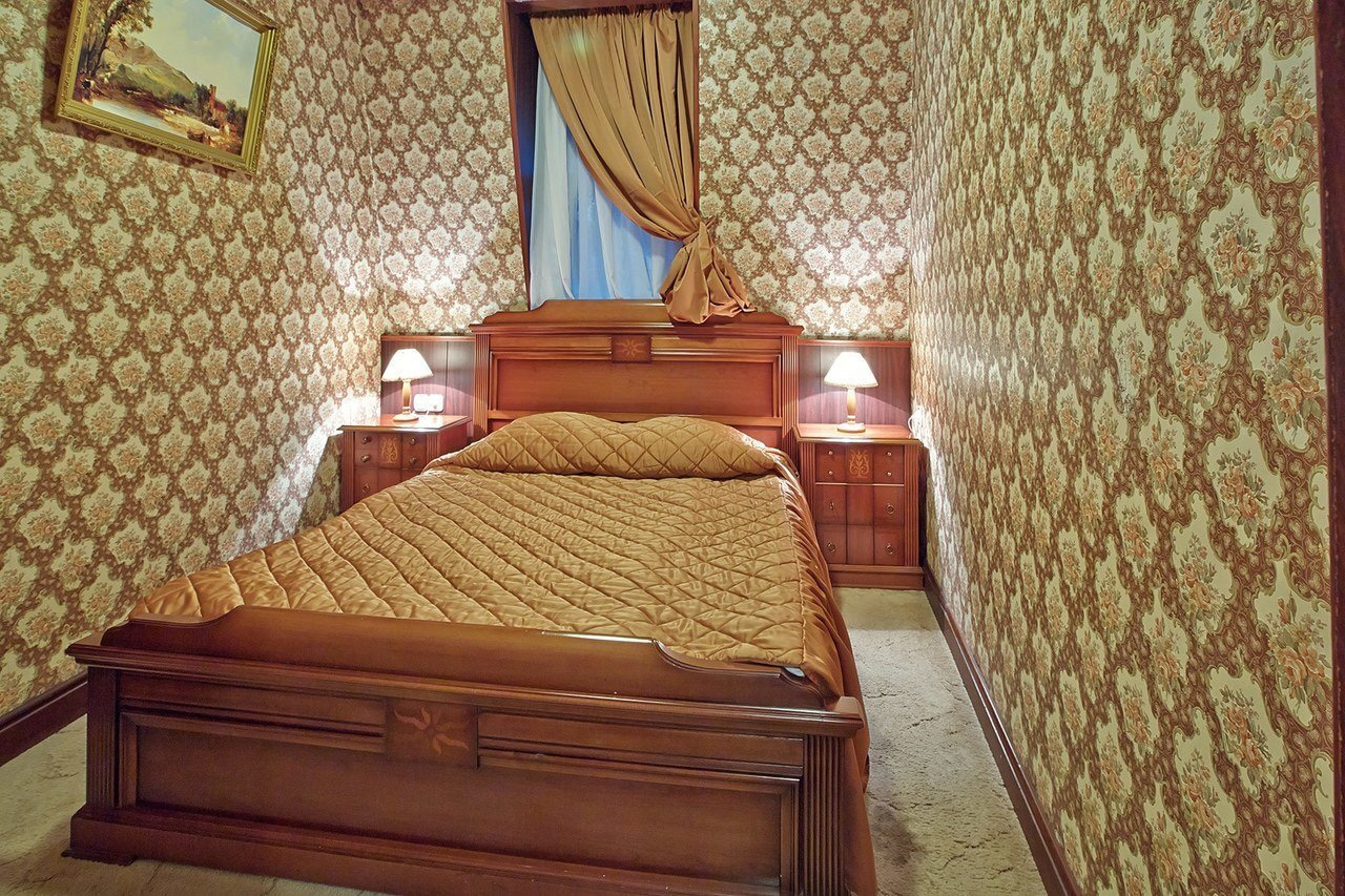 Посмотреть в галерее Русский дом