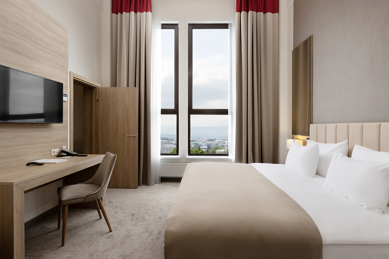 Посмотреть в галерее Suite 2-местный 2-комнатный