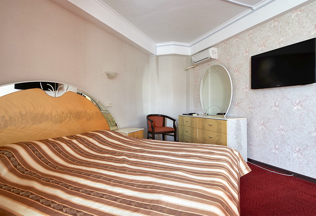 2-мест.(разм. в 3-мест.) 2-комн. апартаменты 