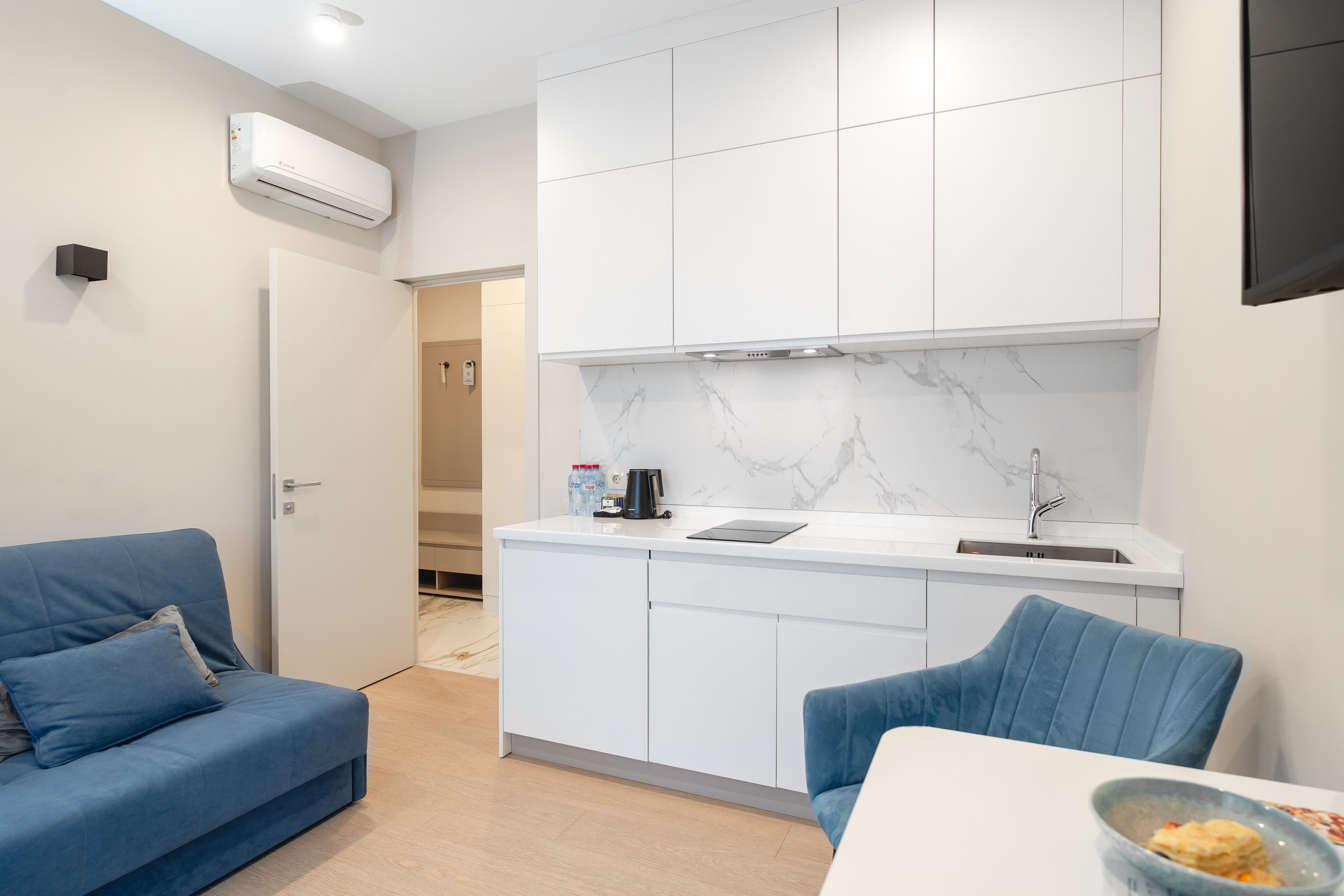 Делюкс Делюкс с видом на бассейн