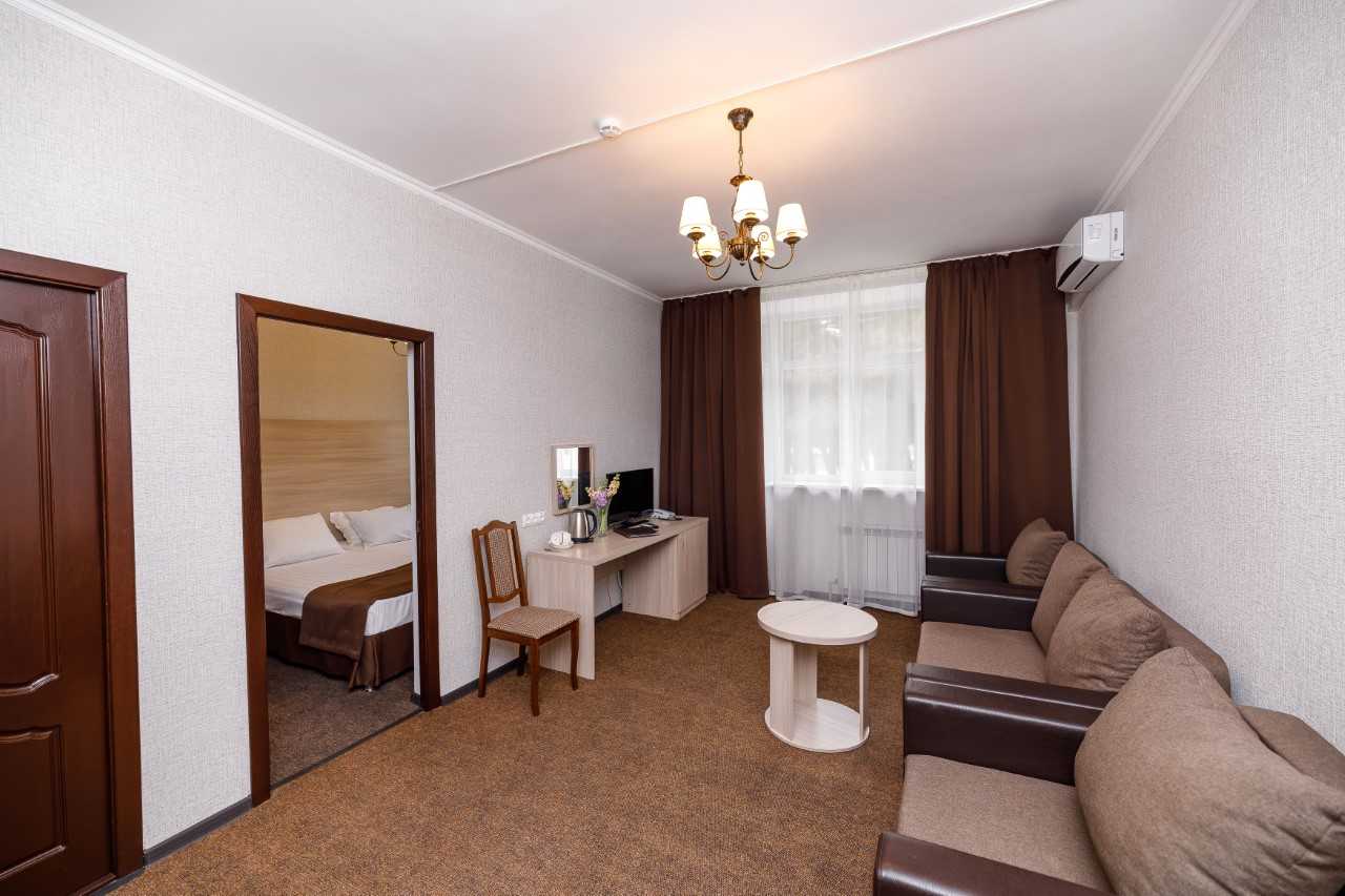 Посмотреть в галерее 1 категория 2-местный 2-комнатный