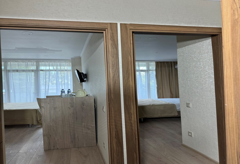 2-мест.(разм. в 3-мест.) 2-комн. семейный без балк.