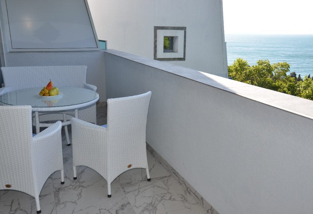 2-мест. 2-комн. люкс станд., корп. Бриз