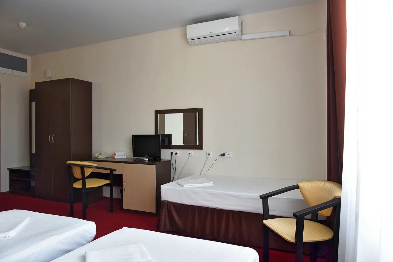 Посмотреть в галерее Стандартный 2-местный DBL/TWIN+extra bed квартал №14