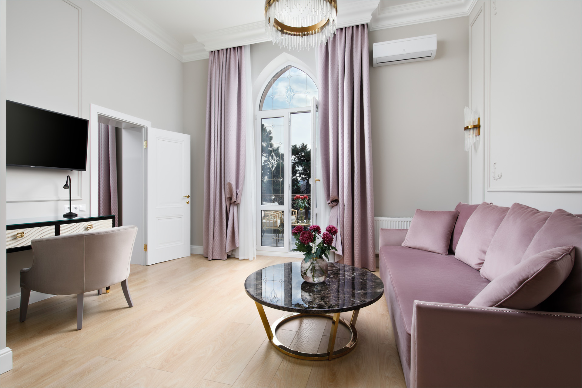Посмотреть в галерее Suite Истокъ 2-местный 2-комнатный