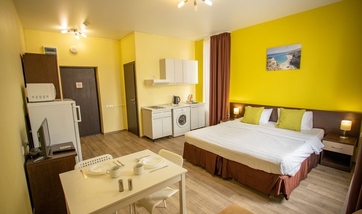 Апартаменты Апартаменты 4-х местные, вид на бассейн/горы (206,306,406,506)