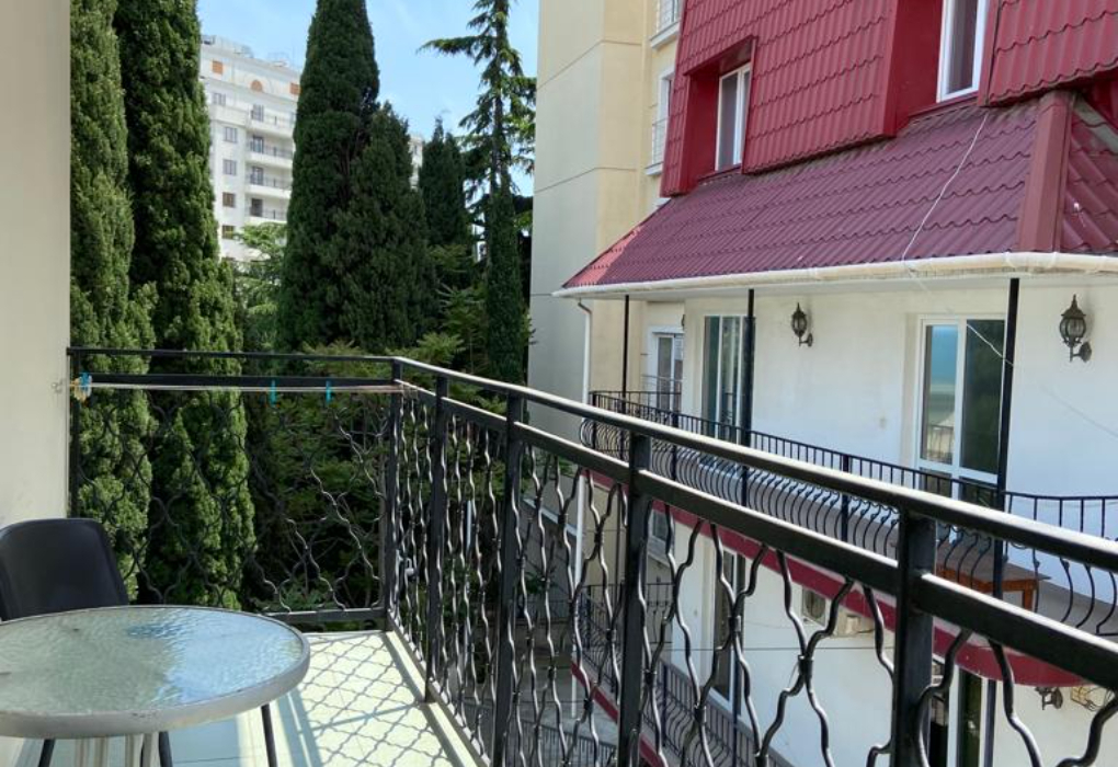 Посмотреть в галерее 2-мест.(разм. в 3-мест.) студио