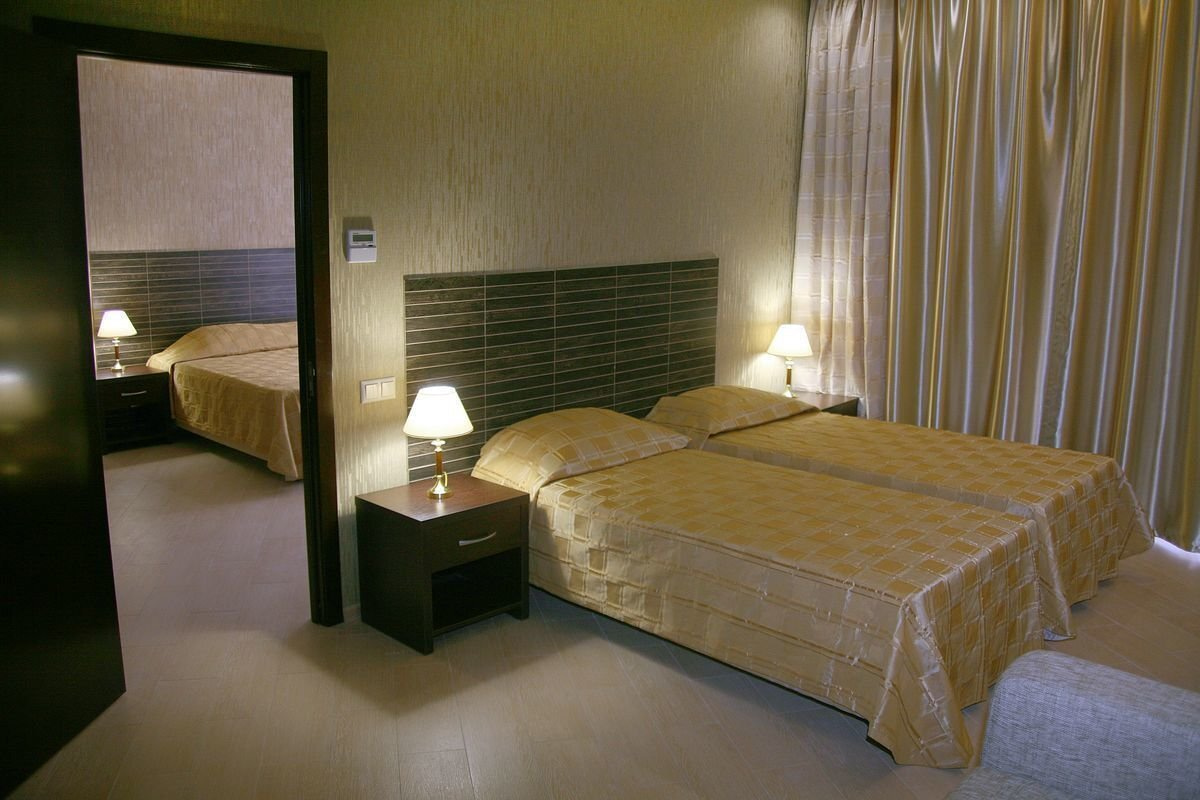 Посмотреть в галерее Connection Room