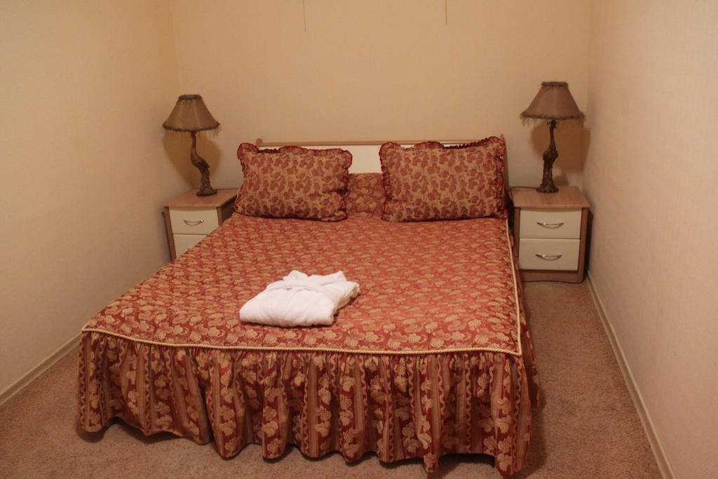 Люкс, основной корпус