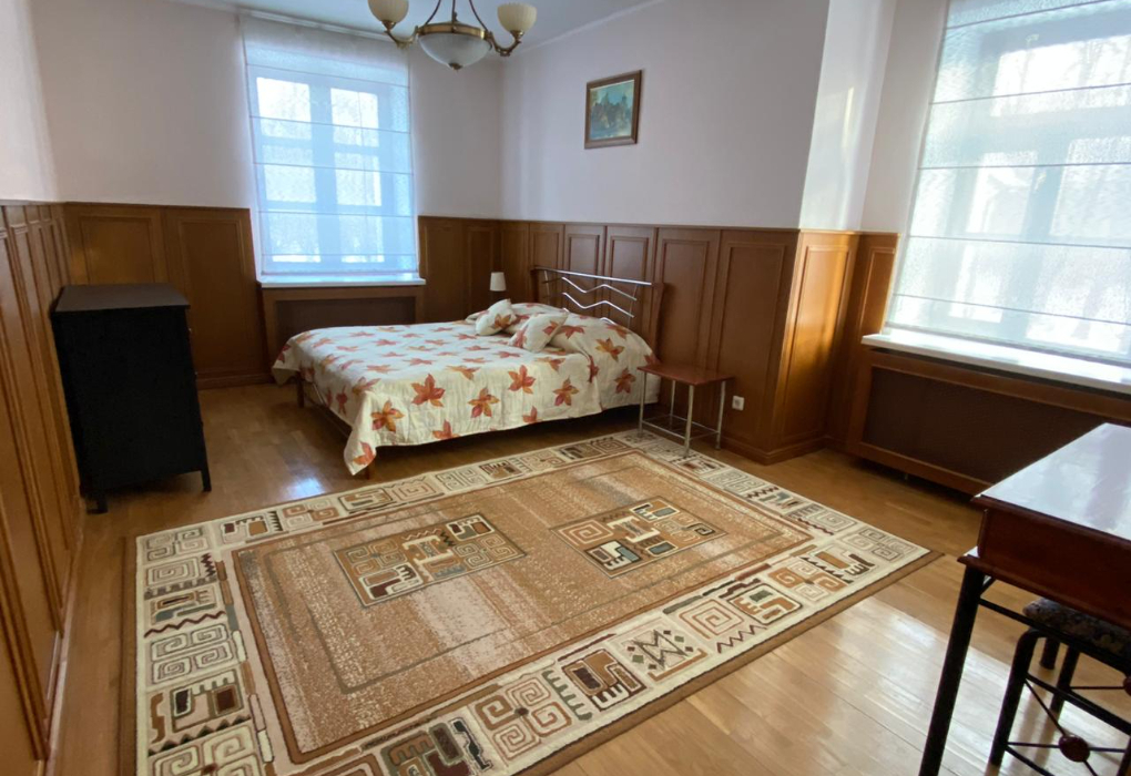 2-мест.(разм. в 6-мест.) коттедж №6