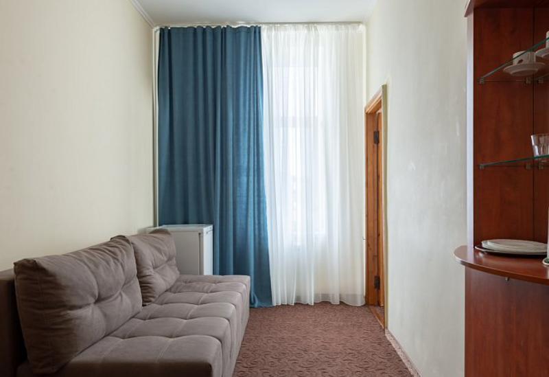 2-мест. 2-комн. джуниор-сьют