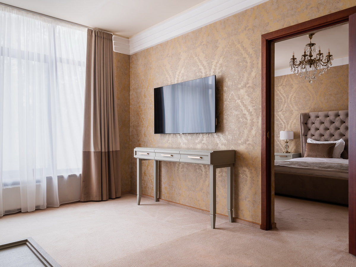 Люкс Семейный 2-мест.2-комн.