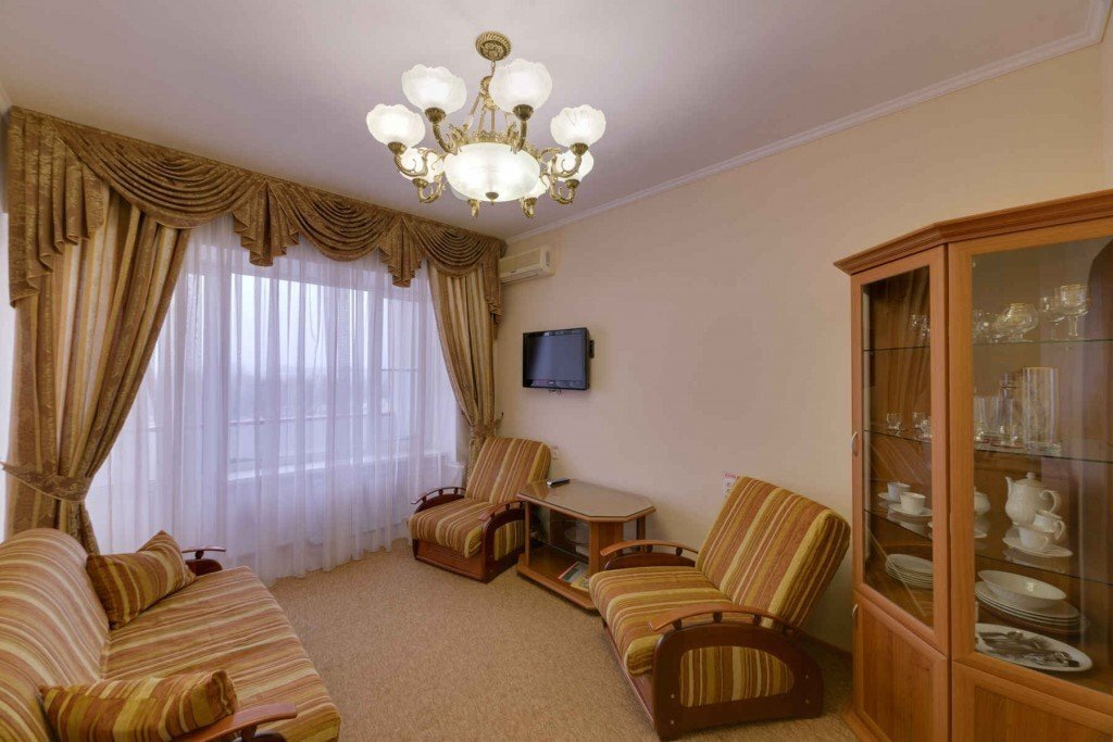 Посмотреть в галерее Семейный 325,425