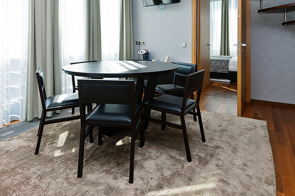 Посмотреть в галерее Suite 2-местный 3-комнатный(80 кв.м)