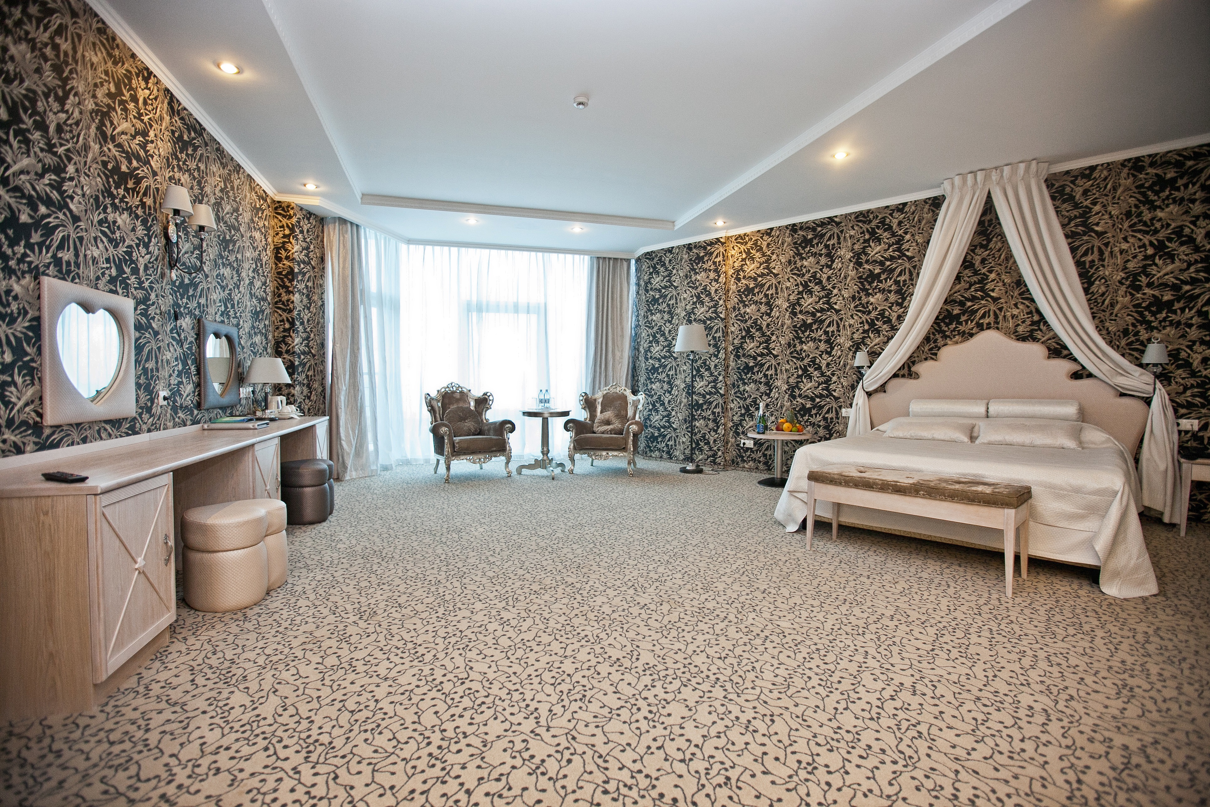 Посмотреть в галерее Deluxe Design 2-местный вид на море