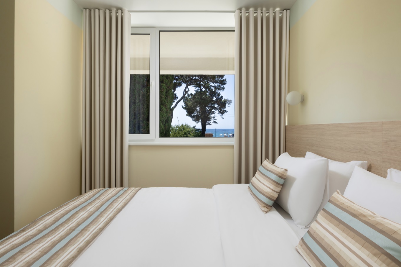 Джуниор сюит 2-местный 1-комнатный с балконом