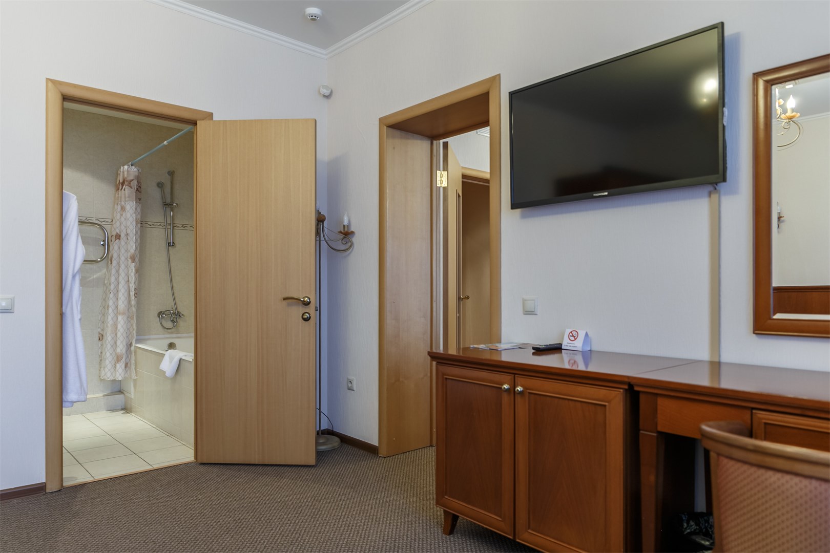 Посмотреть в галерее Suite 4-мест.№7