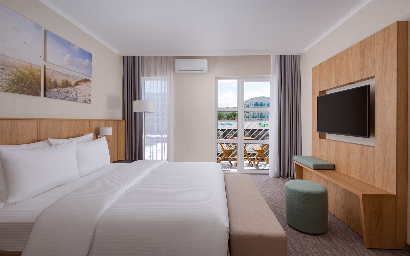 Посмотреть в галерее Family Premium Suite 4-местный Дюна