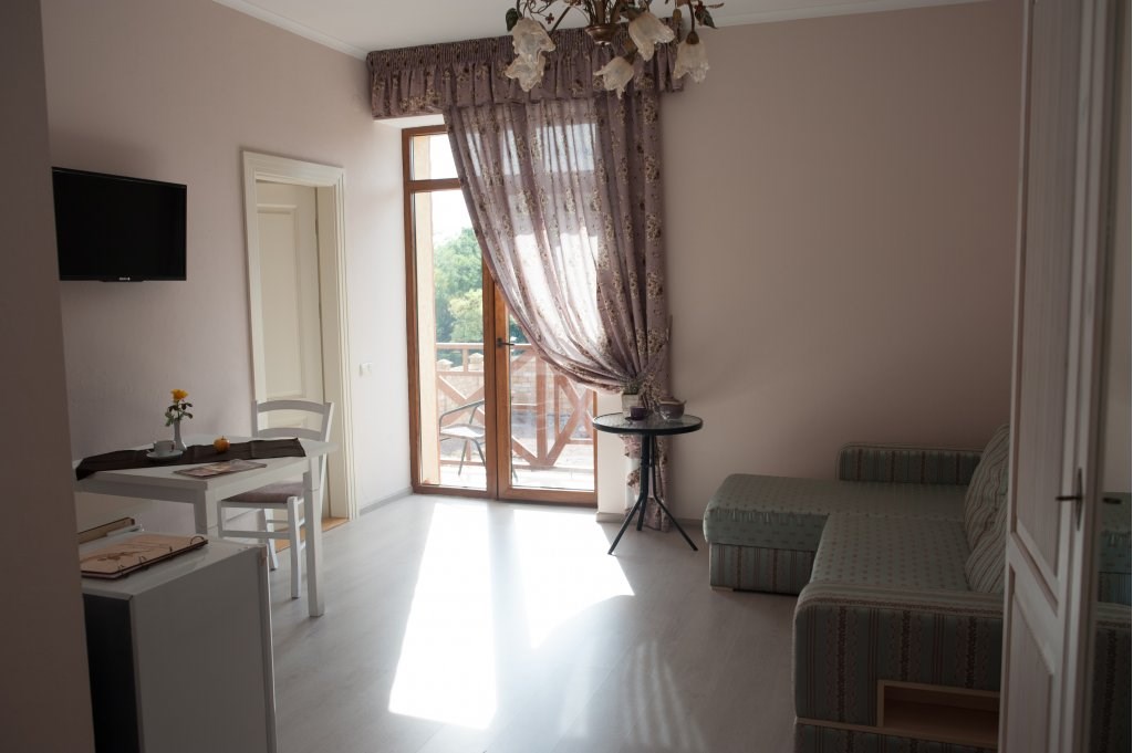 Люкс Семейный 2-местный