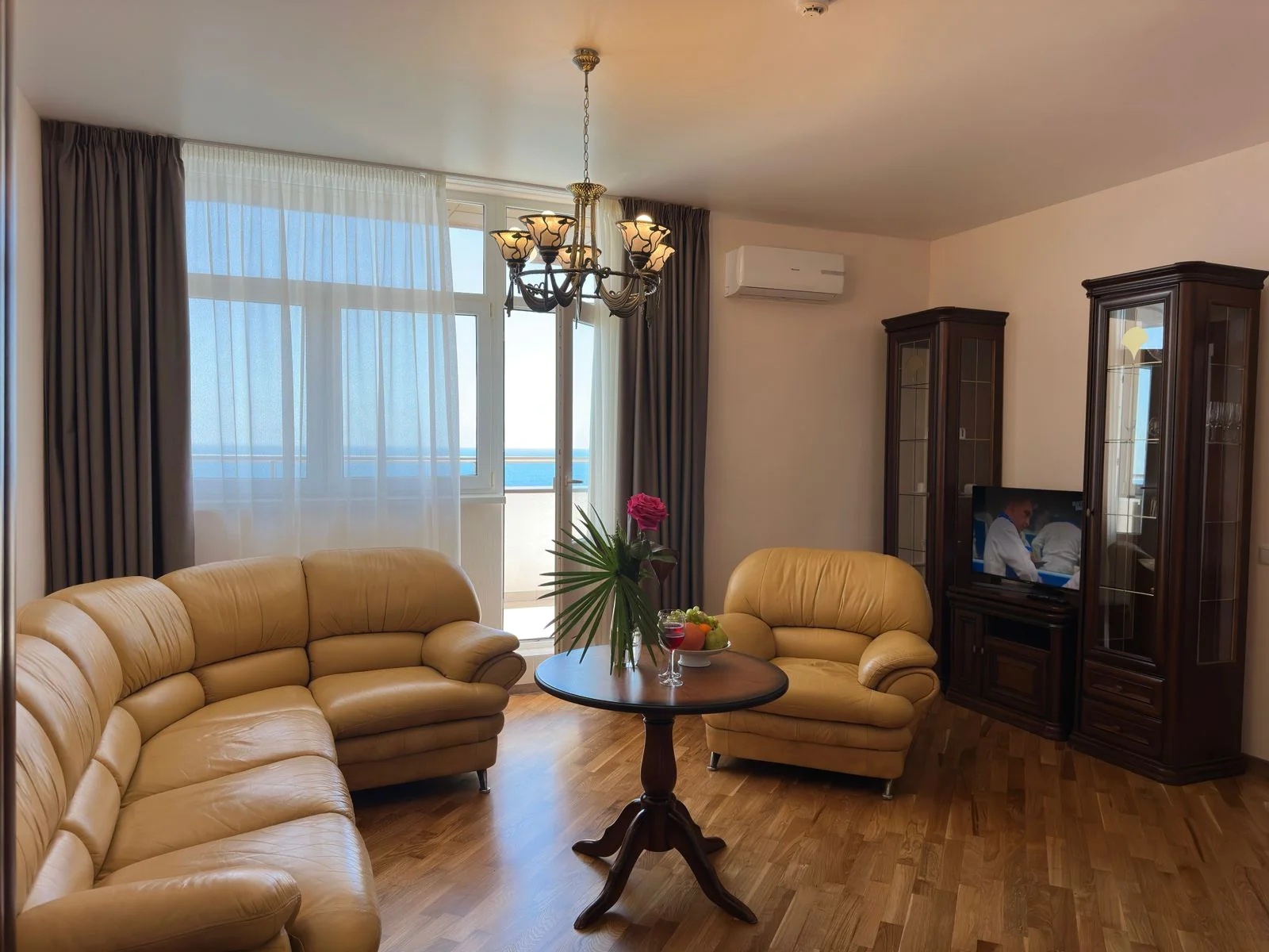 Люкс 2-комнатный, корпус Приморский