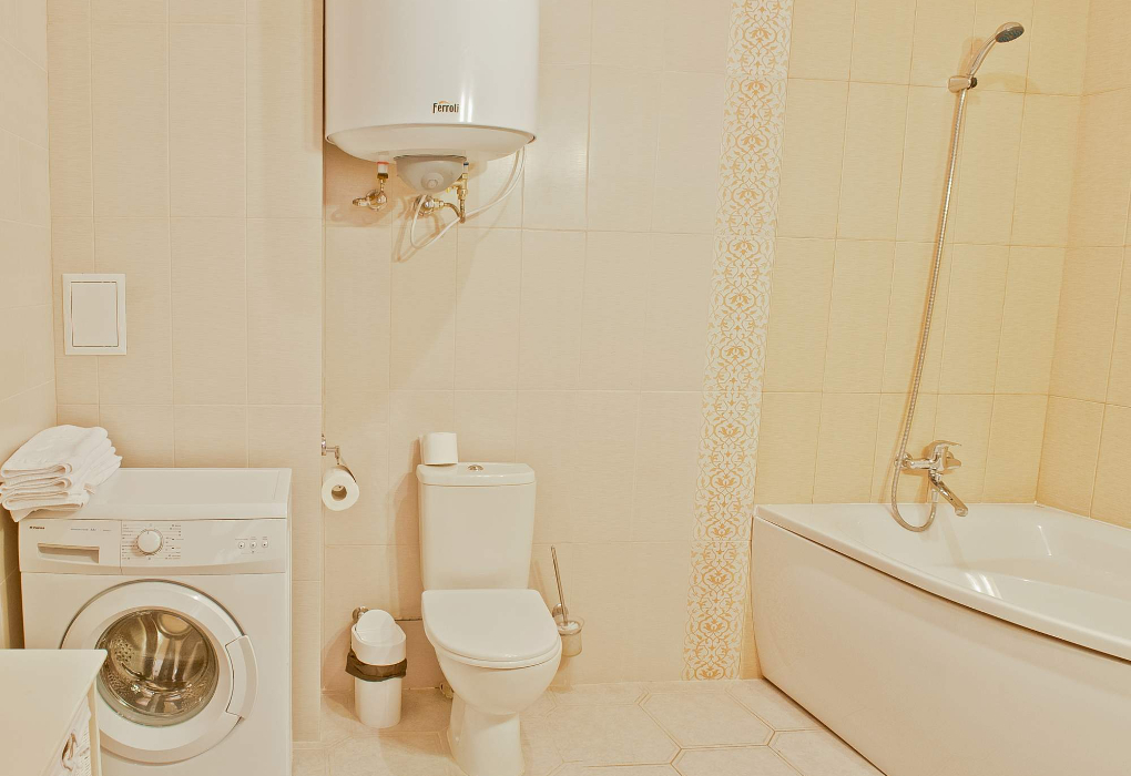 Посмотреть в галерее 2-мест.(разм. в 6-мест.) апартамент (3 спальни)