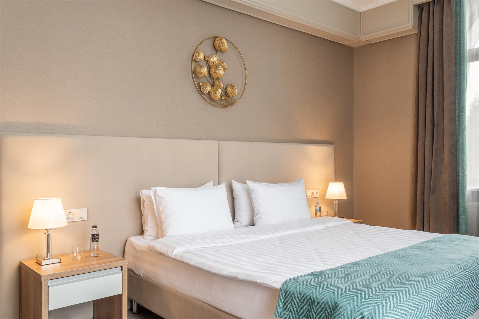 Люкс Люкс Семейный