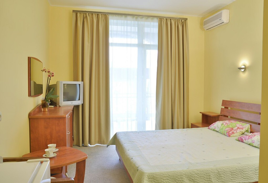 Стандарт с балконом