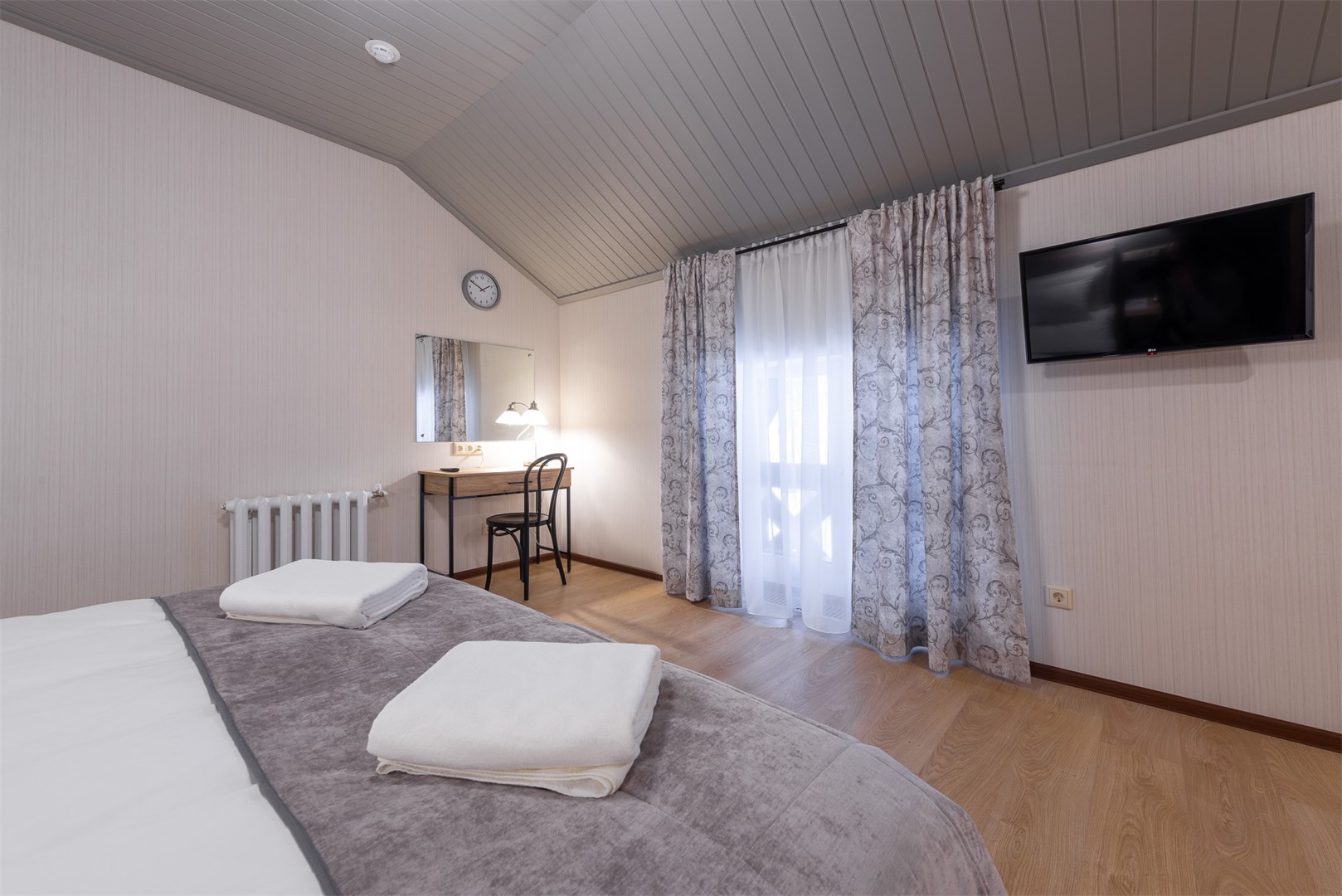 Люкс 2 комнатный плюс 3*