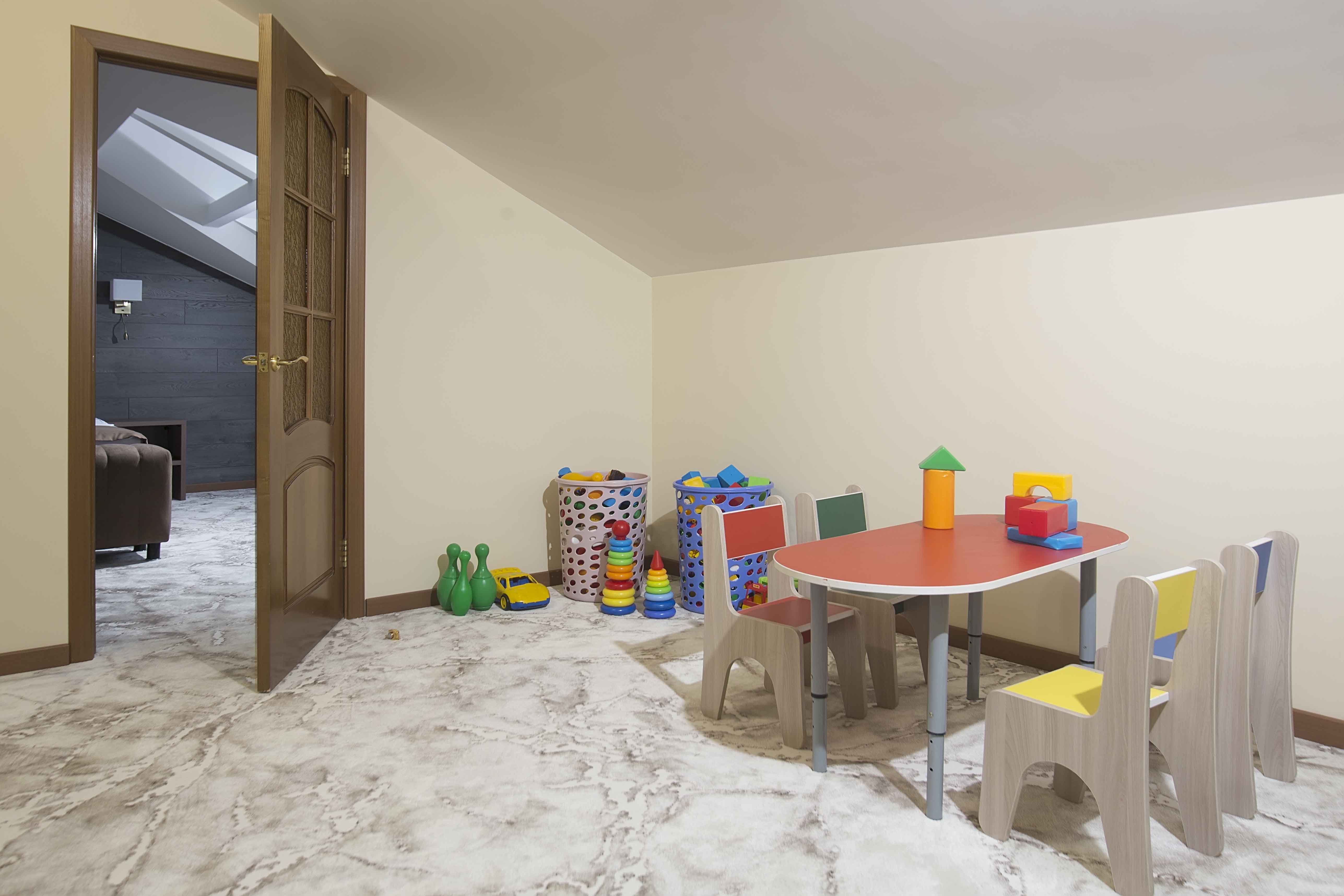 Полулюкс 4-местный 3-комнатный семейный